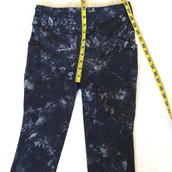 🍋 Lululemon Leggings, size 6 - Picture 3 of 9